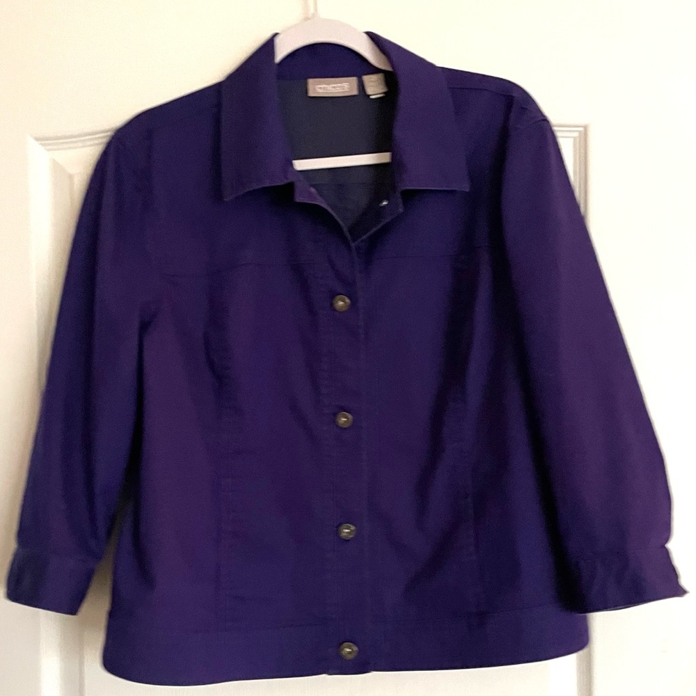 Chicos Womens jacket size 3 Button front purple lightweight career